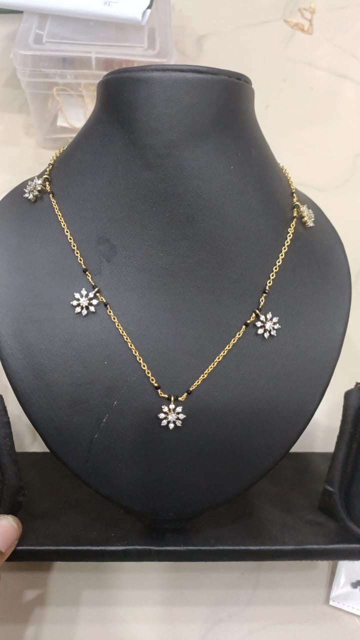 stone pendant neckset