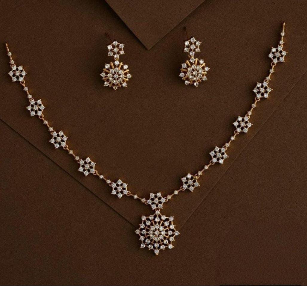 Daimond replica neck set